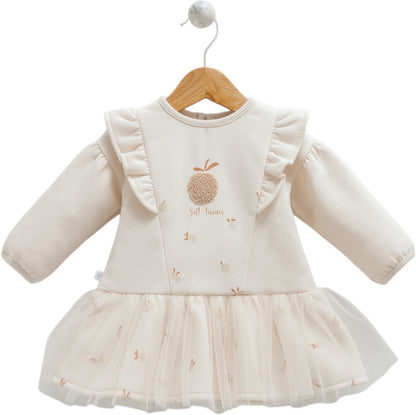 Vestido bebe con mangas largas  bordada manzana -Crema - Baby's Organic Wardrobe
 Vestido blanco para bebe , Vestido bautizo, Vestido Organico para niña, conjunto bebé orgánico, conjunt nadó orgànic, conjunto bebé orgânico, conjuntos bebé orgánicos, conjunts nadó orgànics, conjuntos bebé orgânicos, conjunto bebé recién nacido, conjunt nadó nounat, conjunto bebé recém-nascido, conjunto bebé invierno, conjunt nadó hivern, conjunto bebé inverno, conjunto bebé verano, conjunt nadó estiu, conjunto bebé verãno