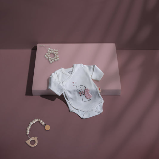 Body Blanco de Algodó con Osito Rosa - Baby's Organic Wardrobe