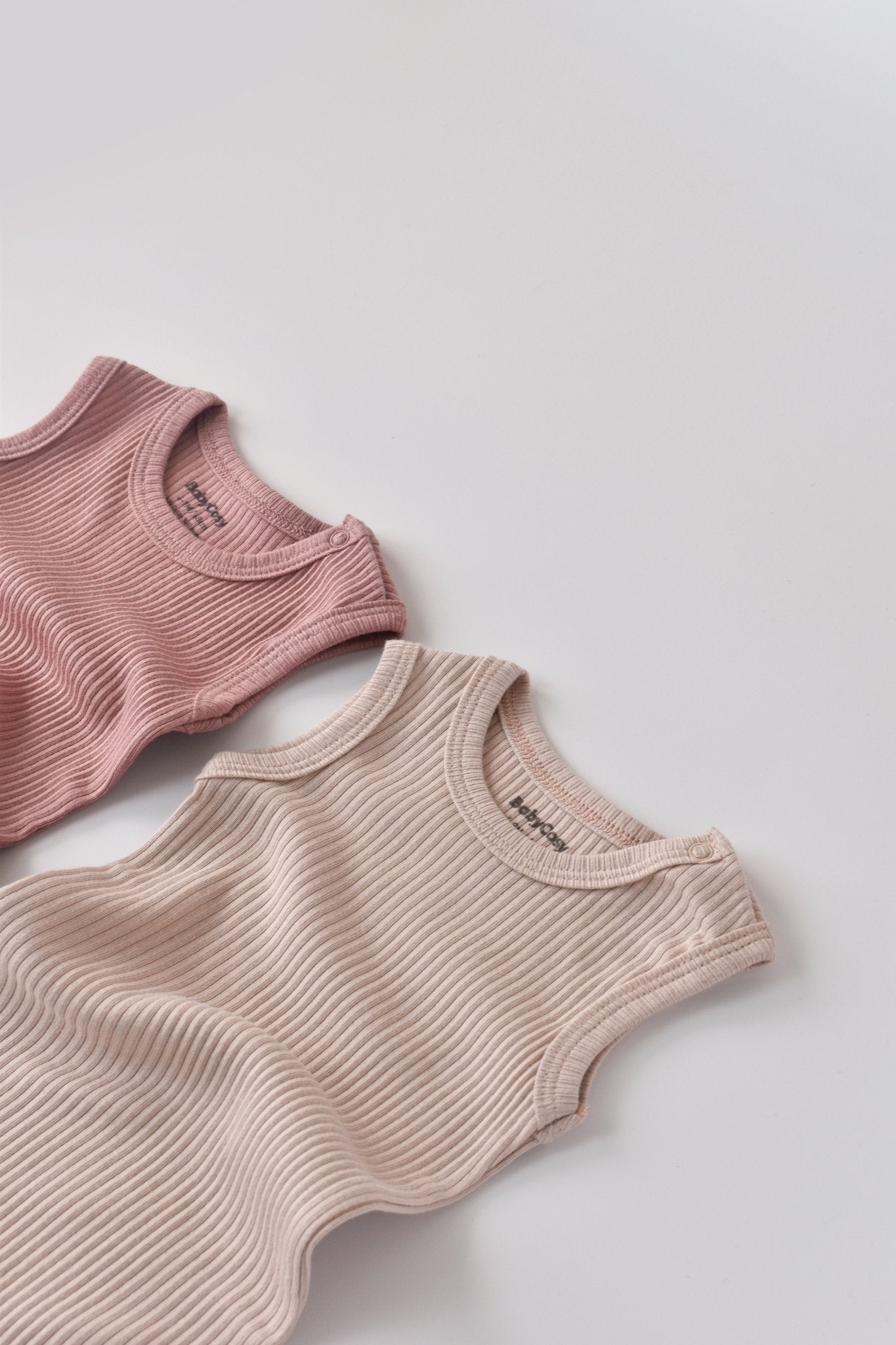 Conjunto de 2 Piezas sin mangas - Baby's Organic Wardrobe